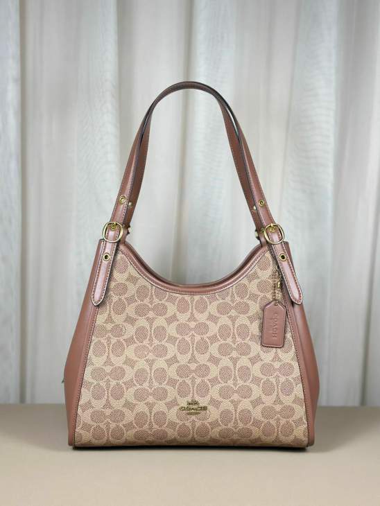 Picture of Coach Handbags _SKUfw231633687fw